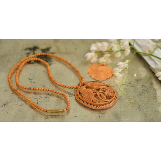 Kadam ♣ Wooden Neckpieces { i }